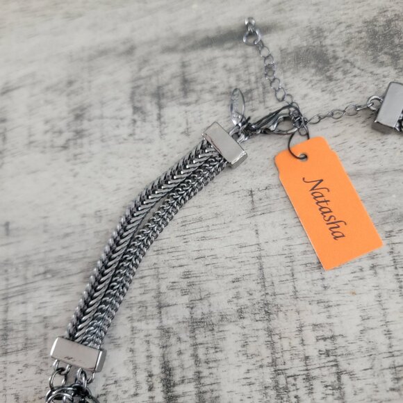 Natasha Skull Spider Mesh Necklace - Picture 7 of 14